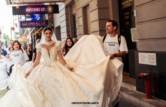 Vestidos de novia elegantes Times Square, New York City - Image 12